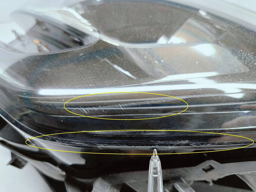 Renault Megane IV 16- LAMPA LEWA PRZÓD PRZEDNIA ZWYKŁA H7+LED 260602792R