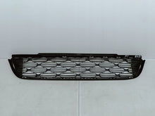 Załaduj zdjęcie do przeglądarki galerii, CITROEN C3 III 16- ATRAPA KRATKA DOLNA GRILL ZDERZAKA PRZÓD 9812062277