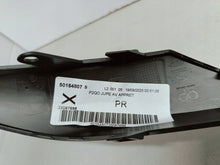 Laden Sie das Bild in den Galerie-Viewer, Opel Mokka II B 20- LISTWA OZDOBNA DOLNA DEKOR ZDERZAKA PRZÓD 9835513780