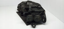 Laden Sie das Bild in den Galerie-Viewer, VOLKSWAGEN PASSAT B8 14- SCHEINWERFER LINKS VORNE H7 3G1941005C