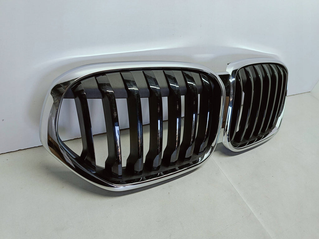 BMW X1 F48 LCI LIFT 19- ATRAPA GRILL NERKI ZDERZAKA PRZEDNIEGO 51138493450