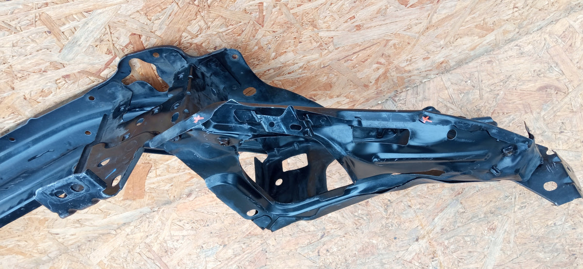 Volvo XC60 I Lift 13- Section Front Reinforcement Frontal 30762259 — photo 9 of 16
