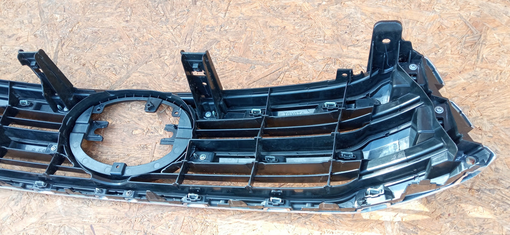TOYOTA HILUX 15- KÜHLERGRILL STOSSSTANGE VORNE 53111-0K720