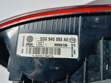 Laden Sie das Bild in den Galerie-Viewer, VOLKSWAGEN GOLF VII 7 HB 12- KOFFERRAUMKLAPPENLEUCHTE LINKS HINTEN 5G0945093AE