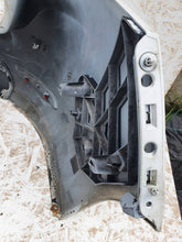 Laden Sie das Bild in den Galerie-Viewer, HECKSTOßSTANGE PDC PEUGEOT 308 T9 II KOMBI 14-21 9800996477