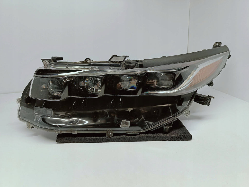 Toyota Prius Prime II 17- SCHEINWERFER LINKS VORNE VOLL LED EU KOITO 47-92