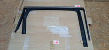 Load image into Gallery viewer, RENAULT GRAND SCENIC IV 16- USZCZELKA DRZWI PRAWY TYŁ NOWA 823301442R