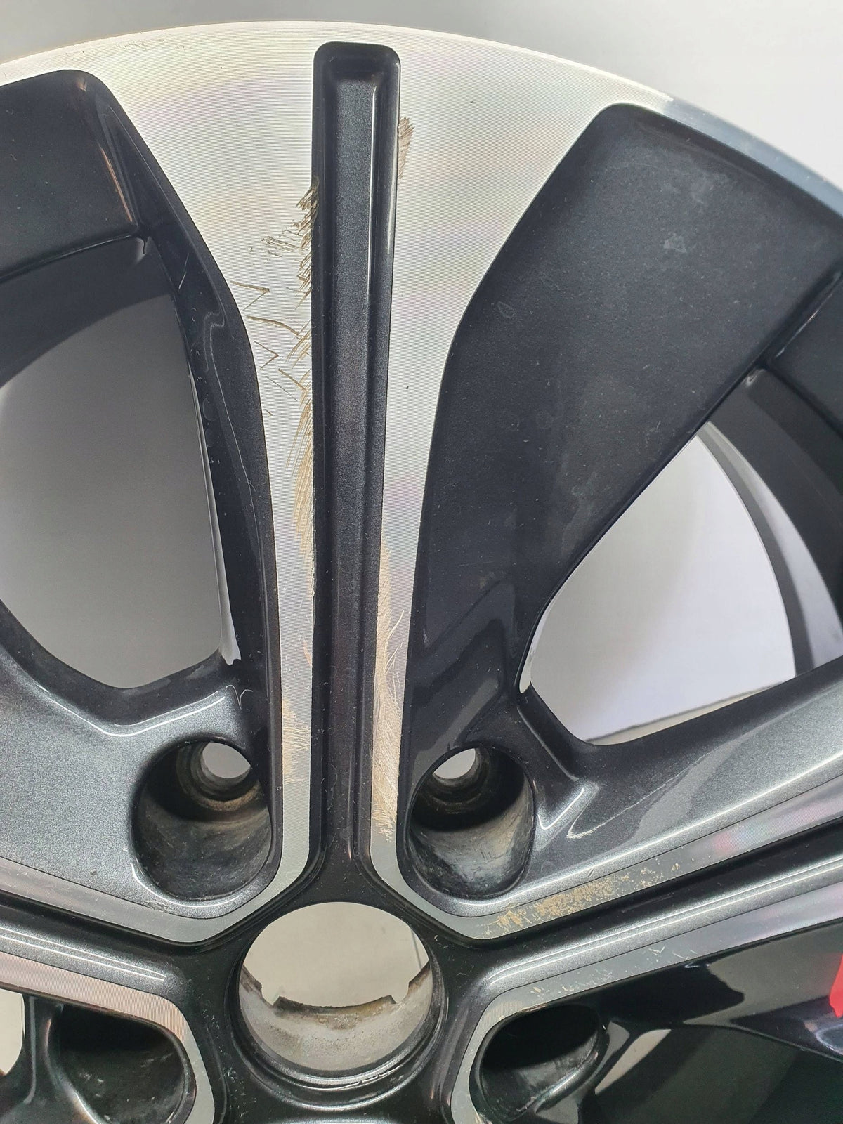 Nissan Leaf II ZE1 Wheel Alloy 17 Inch 17''x6.5'' ET45 5x114.3 5SH3E — photo 6 of 16