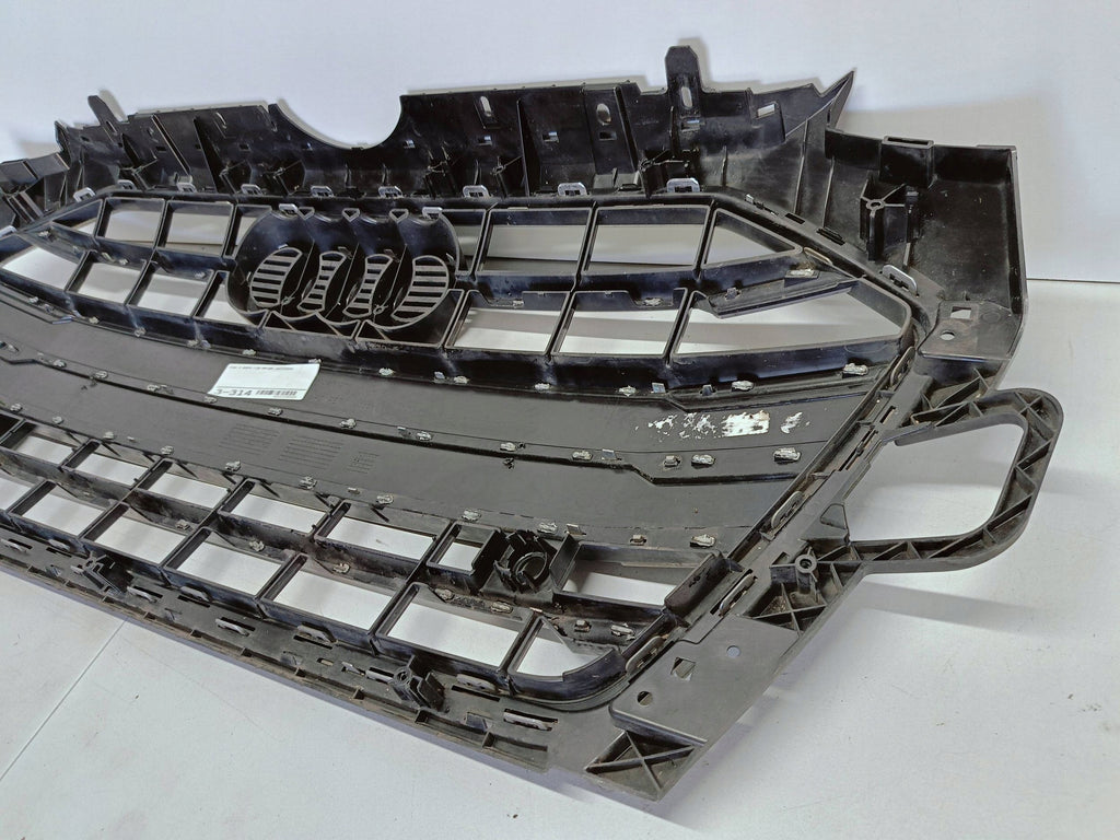 Audi A4 B9 LIFT 19- ATRAPA GRILL ZDERZAKA PRZEDNIEGO PDC 8W0853651DF