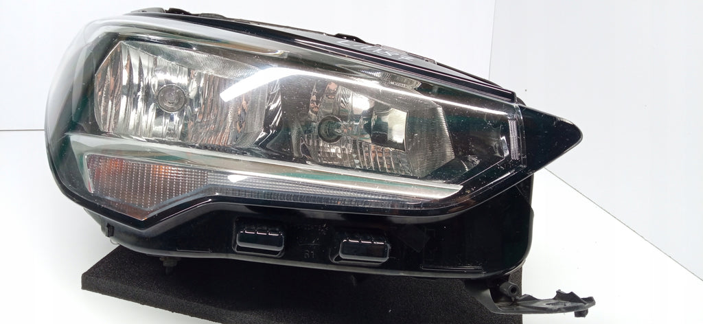 OPEL CORSA F 18- LAMPA PRAWA PRZÓD PRZEDNIA ZWKŁA H7 EU 39162649