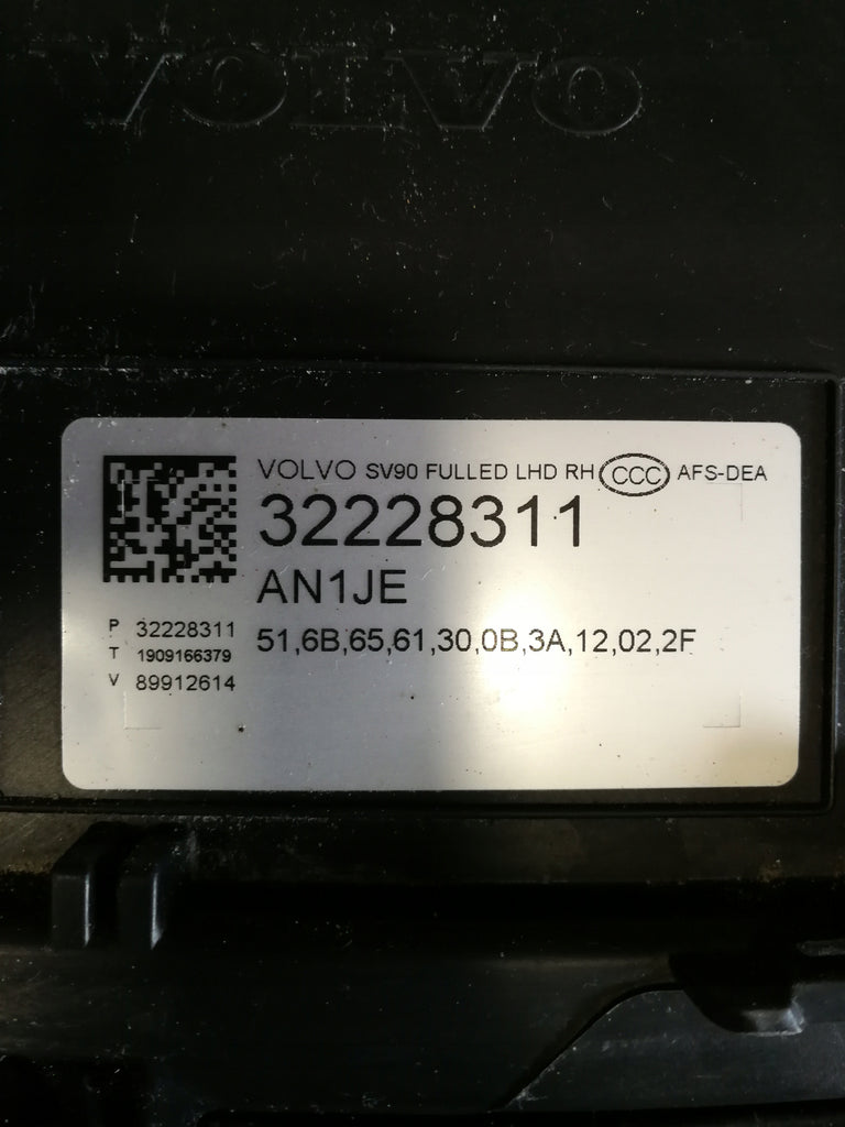 VOLVO S90 V90 17- SCHEINWERFER RECHTS VORN FULL LED 32228311