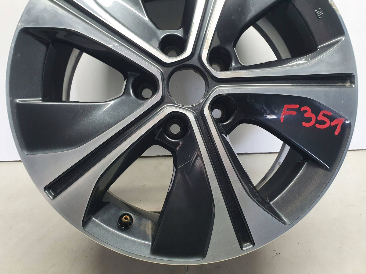 Nissan Leaf II ZE1 Wheel Alloy 17 Inch 17''x6.5'' ET45 5x114.3 5SH3E — photo 2 of 16
