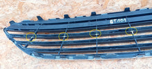 Laden Sie das Bild in den Galerie-Viewer, FORD FIESTA MK7 LIFT 13- KÜHLERGRILL STOßSTANGENGRILL VORNE C1BB-17B968-A