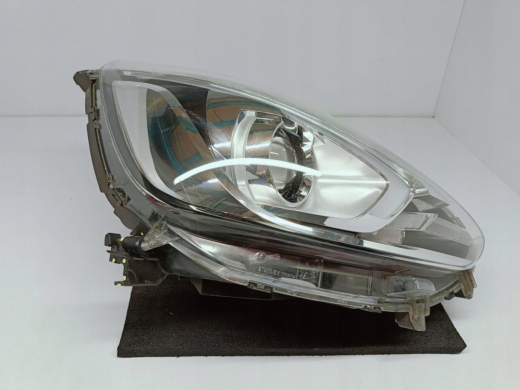Mitsubishi Space Star III LIFT 16- SCHEINWERFER RECHTS VORNE XENON+LED 8301C960