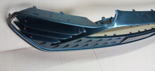 Load image into Gallery viewer, SEAT CUPRA BORN 21- ATRAPA GRILL KRATKA ŚRODKOWA ZDERZAKA PRZÓD 10E805903C