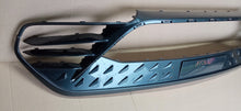 Load image into Gallery viewer, SEAT CUPRA BORN 21- ATRAPA GRILL KRATKA ŚRODKOWA ZDERZAKA PRZÓD 10E805903C