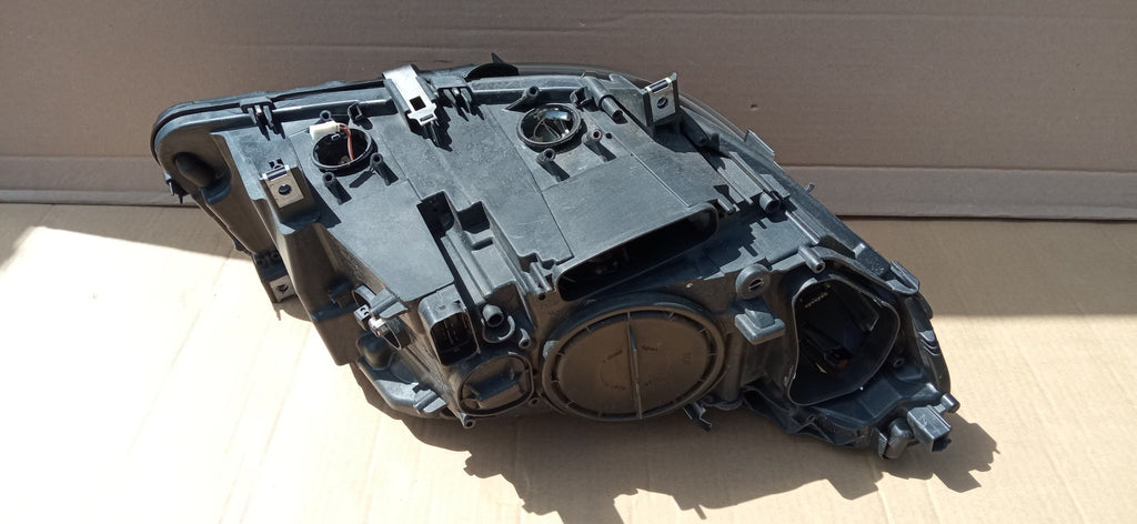 BMW 5 GT F07 09- LAMPA LEWA PRZÓD XENON NIESKRĘTNY+LED EU 7199607