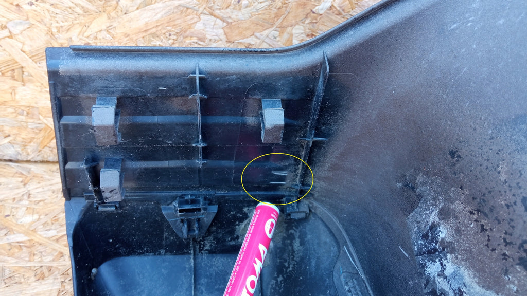 TOYOTA HILUX VIII 15- HECKBUMPER HINTEN TRITTSTUFE MITTE PC176-0K00S