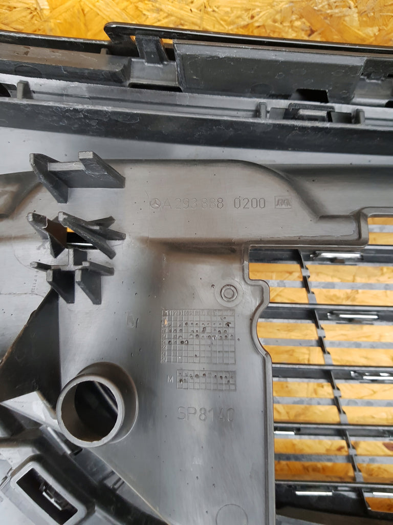 MERCEDES EQC A293 W293 19- KÜHLERGRILL STOSSFÄNGER VORNE A2938881800