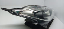 Laden Sie das Bild in den Galerie-Viewer, PEUGEOT 208 I LIFT 15- SCHEINWERFER RECHTS VORNE LINSE+LED 9810805880