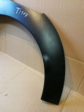 Laden Sie das Bild in den Galerie-Viewer, CITROEN C4 CACTUS LIFT 17- RADHAUSVERKLEIDUNG HINTEN LINKS 9819474277