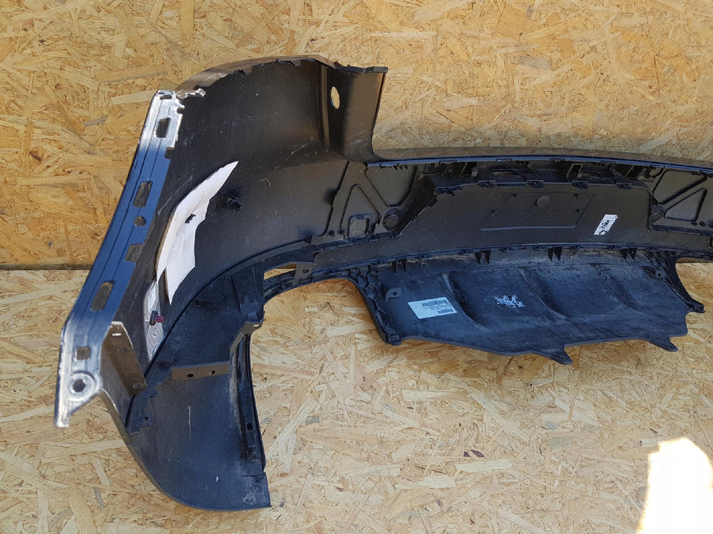 PORSCHE MACAN STOSSSTANGE HINTEN HINTER 95B807421