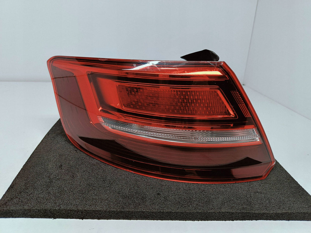 Audi A3 Sportback Lift 16- Lampa Lewy Tył Lewa Tylna LED OE 8V4945069 — zdjęcie 1 z 16