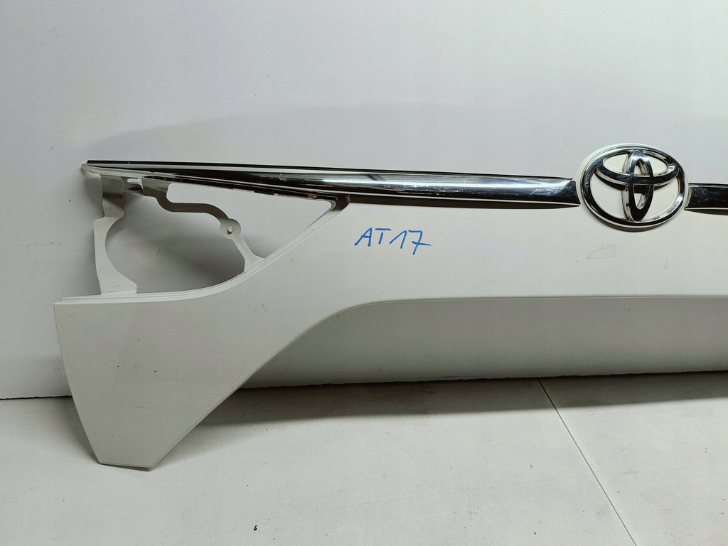 Toyota Avensis T27 LIFT 15- LISTWA BLENDA KLAPY BAGAŻNIKA TYŁ 76811-05140
