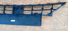 Laden Sie das Bild in den Galerie-Viewer, SEAT LEON IV 4 20- UNTERER GRILL STOSSFÄNGER VORNE 5FA853667