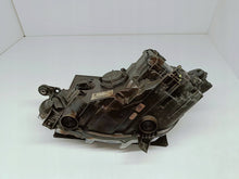 Laden Sie das Bild in den Galerie-Viewer, Seat Ibiza V ARONA 17- LAMPA PRAWA PRZÓD ZWYKŁA H7 EU 6F1941006B