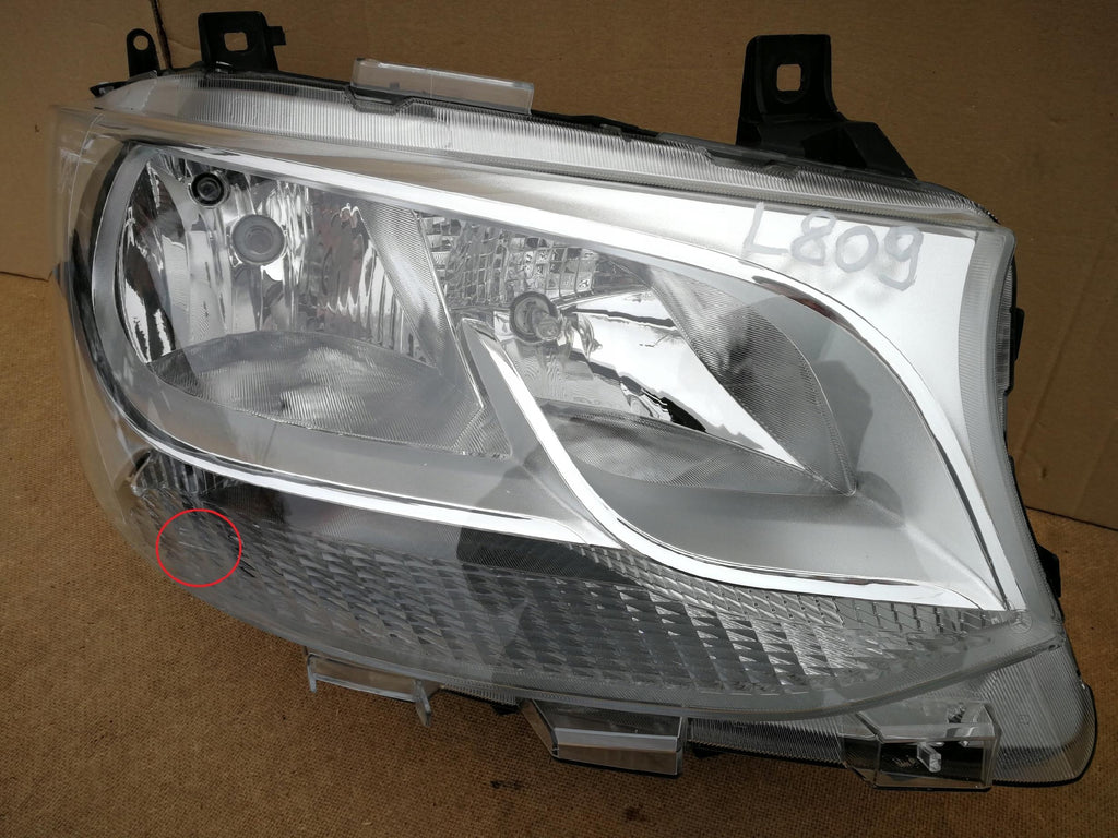 MERCEDES BENZ SPRINTER W910 18- LAMPA PRAWA PRZÓD H7 H15 A9109060100
