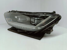 Laden Sie das Bild in den Galerie-Viewer, Volkswagen PASSAT B8 14- SCHEINWERFER LINKS VORNE FULL LED EU 3G1941081F