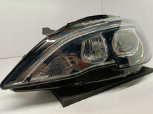 Laden Sie das Bild in den Galerie-Viewer, PEUGEOT 308 II T9 FACELIFT 17- SCHEINWERFER LINKS VORN LINSE+LED 9816990680