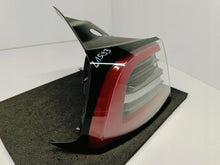 Load image into Gallery viewer, TESLA 3 III LIFT Y MY 20-LAMPA REFLEKTOR ŚWIATŁO LEWY TYŁ LED 1502086-00-D