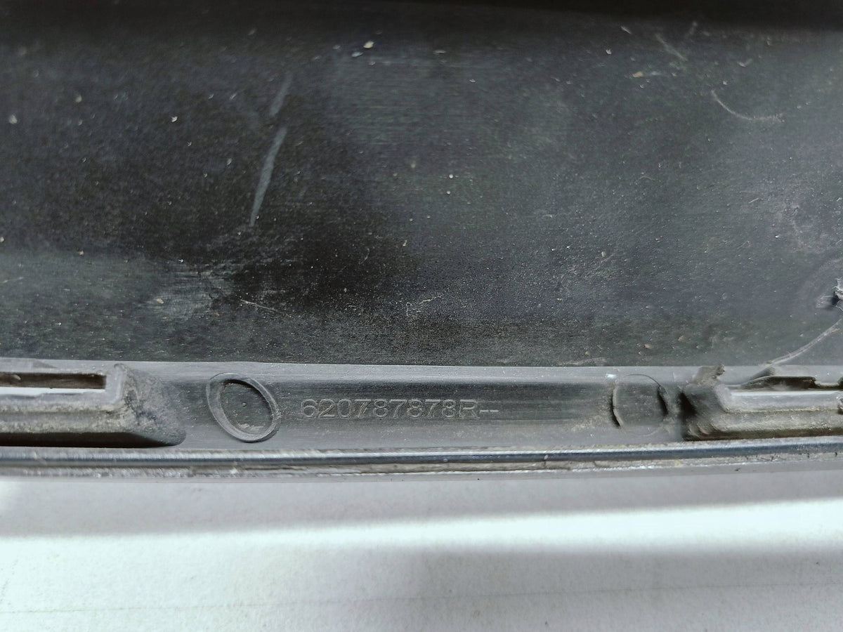 Renault Clio IV 4 12- Grille Trim Strip Cover Front Bumper 620787878R — photo 11 of 11
