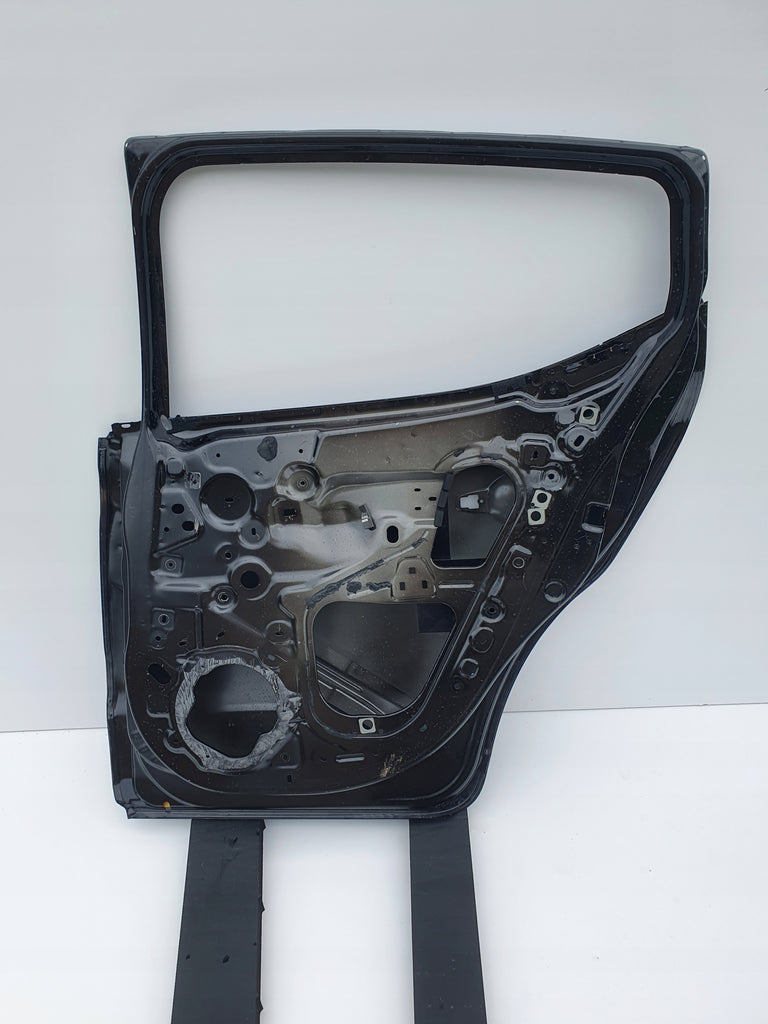 DACIA SANDERO III 3 20- DRZWI PRAWY TYŁ PRAWE TYLNE 822105291P