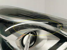 Laden Sie das Bild in den Galerie-Viewer, TOYOTA YARIS III FACELIFT 17- SCHEINWERFER RECHTS VORNE KOITO OD-197