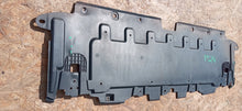 Laden Sie das Bild in den Galerie-Viewer, OPEL ASTRA K V 15- UNTERFAHRSCHUTZ MOTORABDECKUNG 13423601