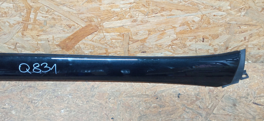 OPEL ZAFIRA C 11- LISTWA PRAWA SŁUPKA SZYBY CZOŁOWEJ 39027687