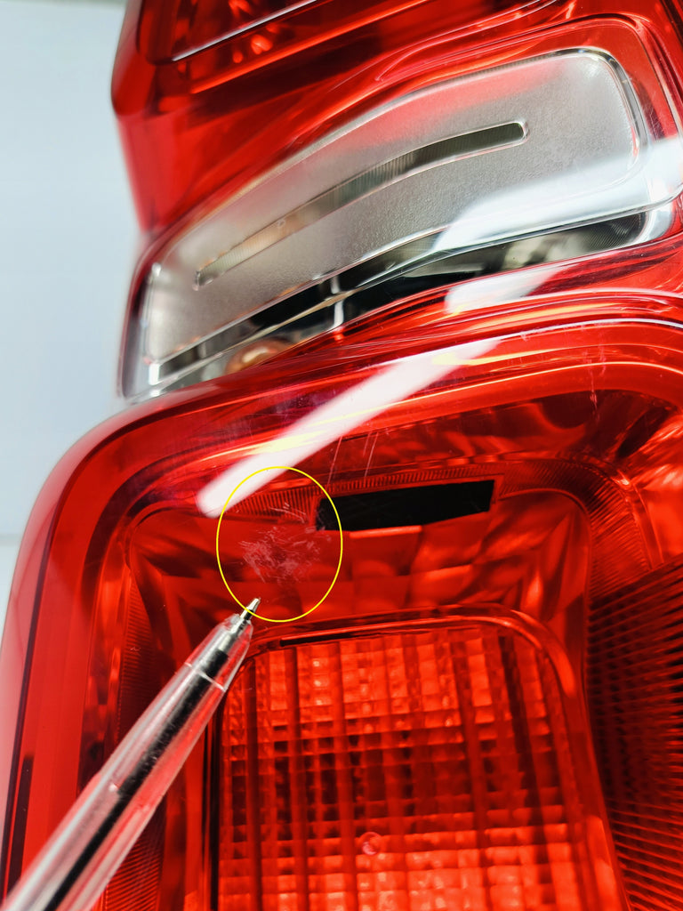 EXPERT VIVARO JUMPY PROACE ZAFIRA 16- LAMPA LEWY TYŁ LEWA TYLNA 9808243180