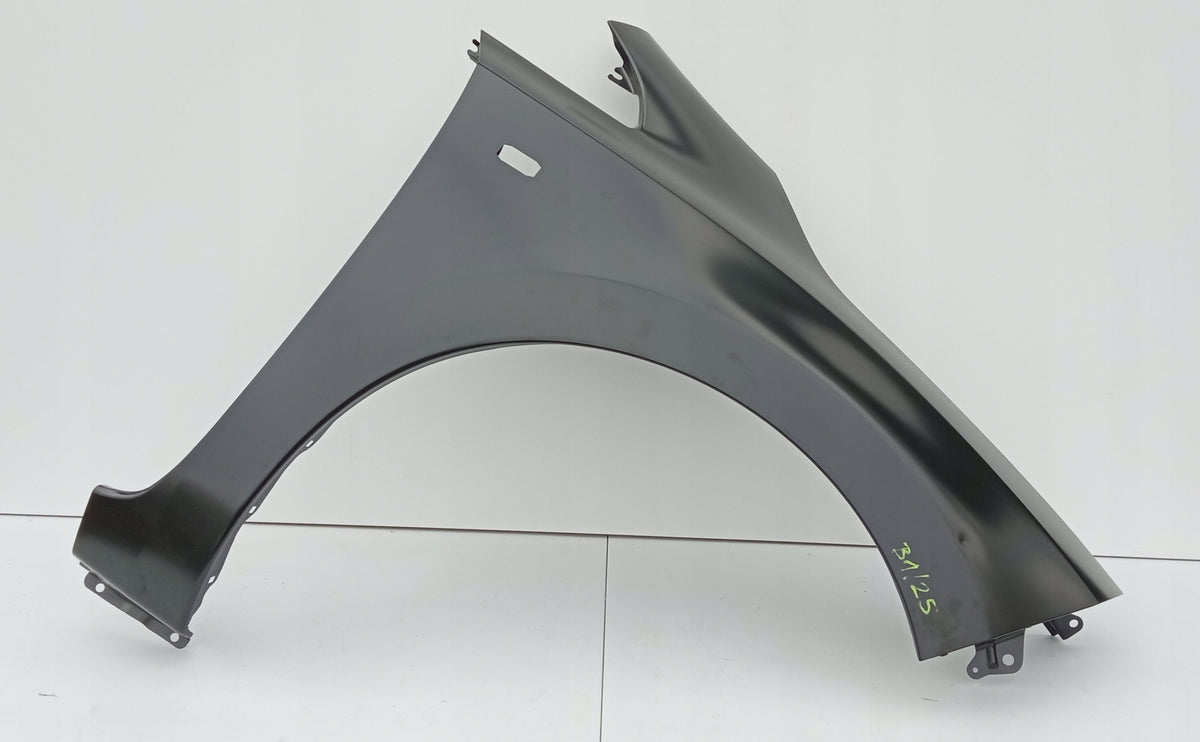 Nissan Leaf I 10- Front Right Fender Front New OE F3100-3NLMA — photo 1 of 16