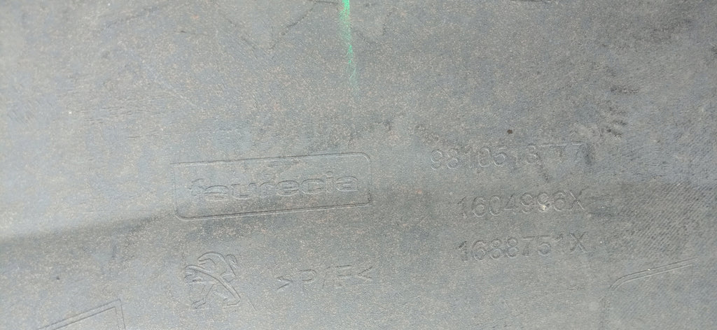 PEUGEOT 208 LIFT 15- ZDERZAK PRZÓD PRZEDNI 9810513777