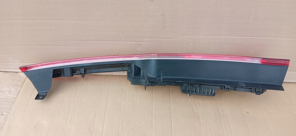 FORD TRANSIT CUSTOM 13- LAMPA PRAWA TYLNA PRAWY TYŁ BK21-13404-AH