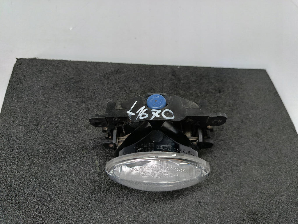 DACIA RENAULT NISSAN OPEL HALOGEN PRZECIWMGŁOWY LEWY=PRAWY H16 261500097R