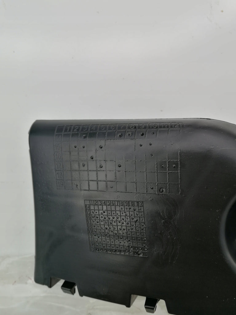 TOYOTA AYGO 05-12 ŚLIZG MOCOWANIE ZDERZAKA TYŁ ORG