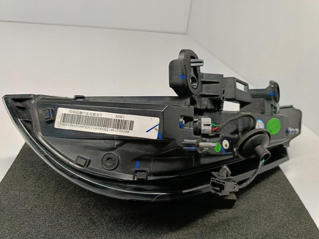 VOLVO EX30 EX-30 23- LAMPA GÓRNA LEWY TYŁ LEWA TYLNA LED 80000414