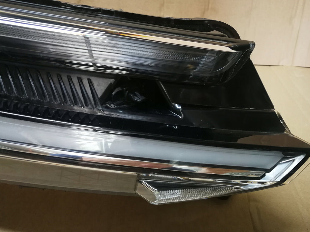 MG MARVEL R EV 21- RECHTER SCHEINWERFER VORNE FULL LED MODUL EU 102-40161
