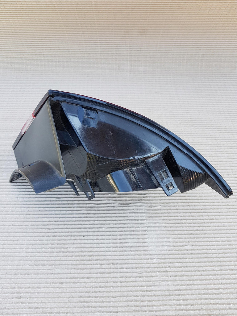 SKODA FABIA III 3 LEWA LAMPA TYŁ TYLNA 6V6945095