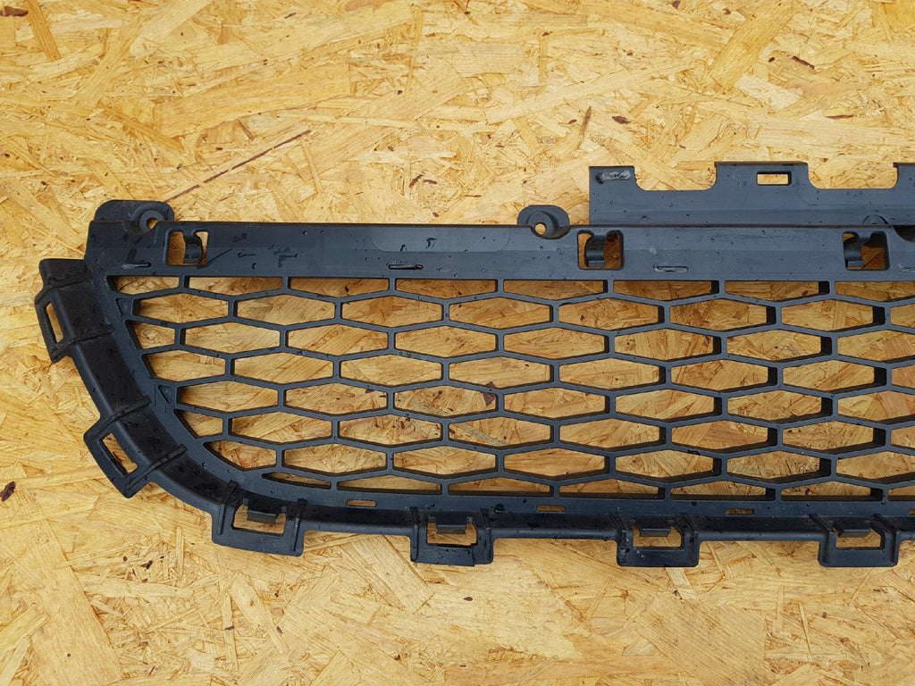 LAND ROVER DISCOVERY SPORT L550 14- KRATKA ATRAPA GRILL FK72-17K945-A