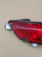 Laden Sie das Bild in den Galerie-Viewer, MAZDA CX-5 CX5 II 17- STOßSTANGENLEUCHTE HINTEN RECHTS STANLEY W3865
